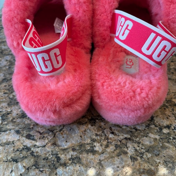 UGG slippers - Picture 6 of 7